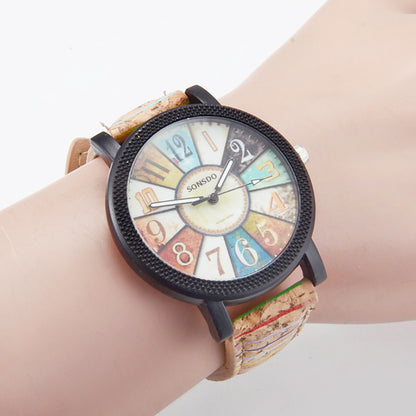 Vintage Leather Women's Quartz Wristwatch